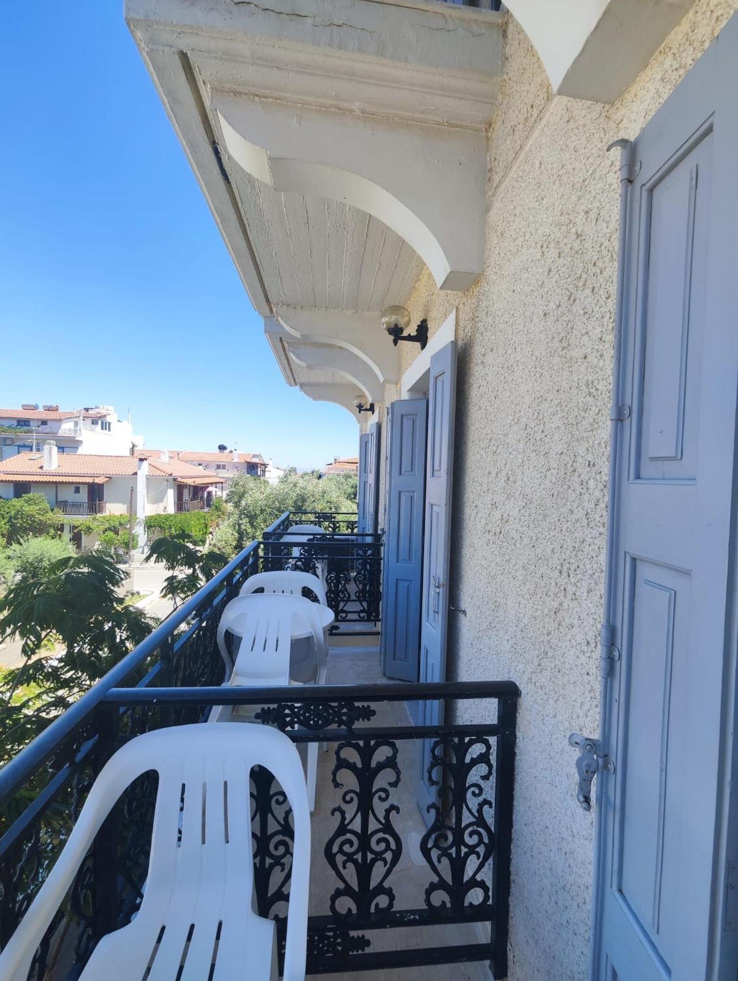 Hotel Ireon Samos Town