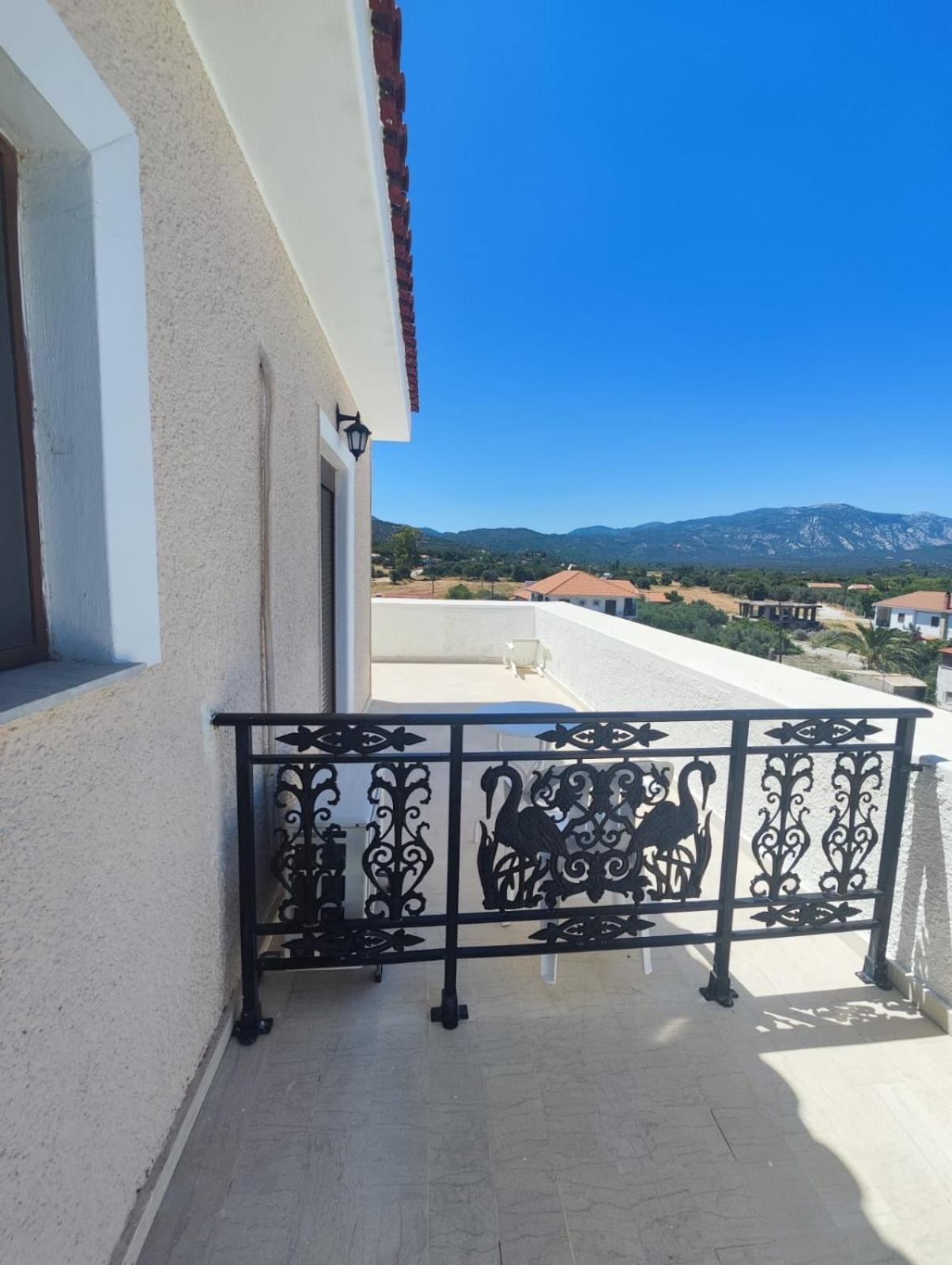 Ireon Hotel Samos Town